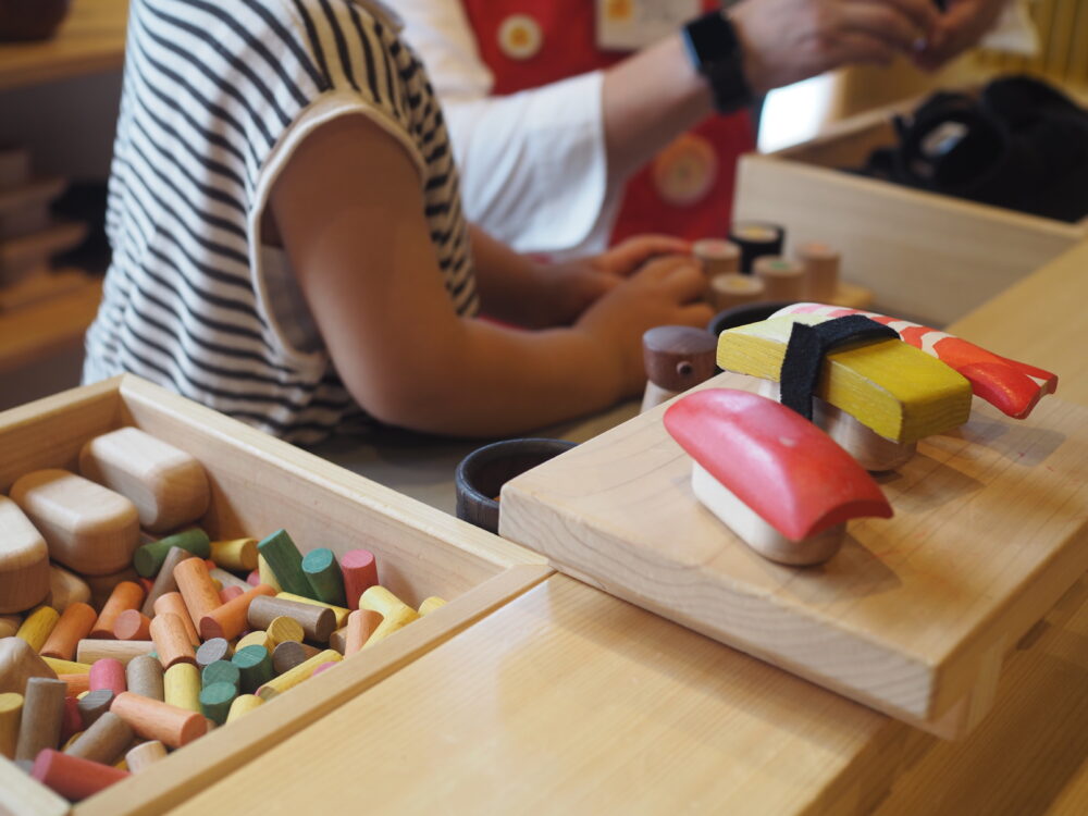 木曽おもちゃ美術館｜ごっこショップの寿司屋さん